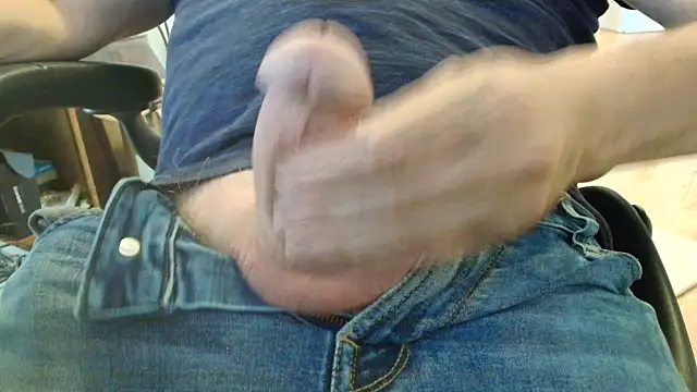 Chatroom XXX en direct de massive_cum