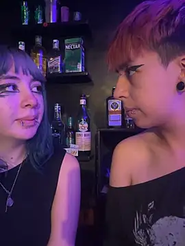 MadeinHell25 – Live XXX-chat