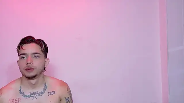 AliceandMax XXX чат на живо