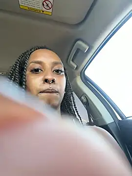 Your_Paris live XXX chat