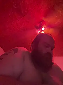 Bigfarmdaddy69 Webcam-Show