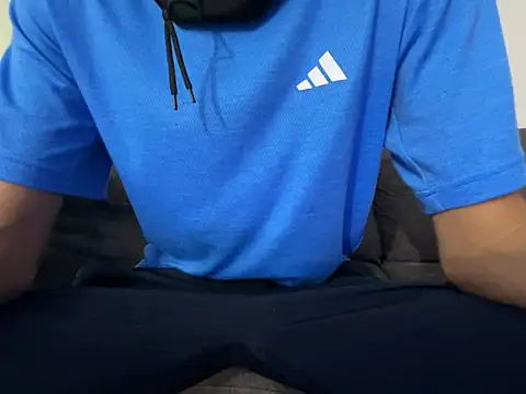 DeepGuy20 XXX чат на живо