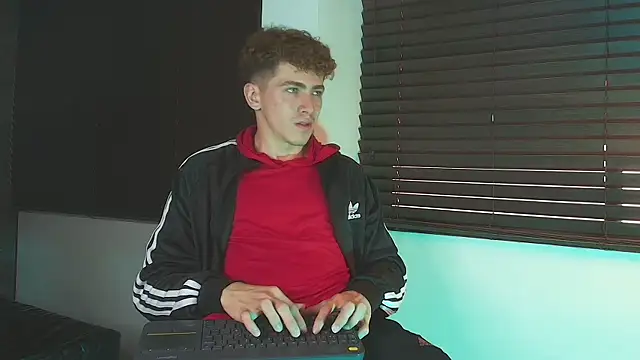 Chat XXX ao vivo de Tyler_Mcrey