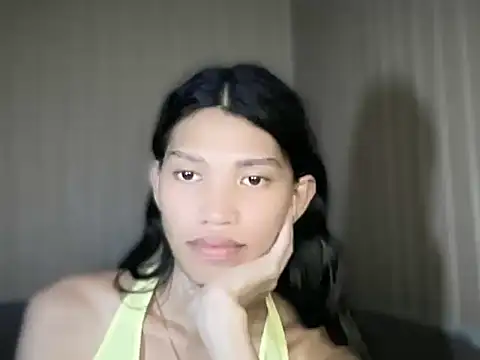 Yourgoddess_jayveのライブXXXチャット