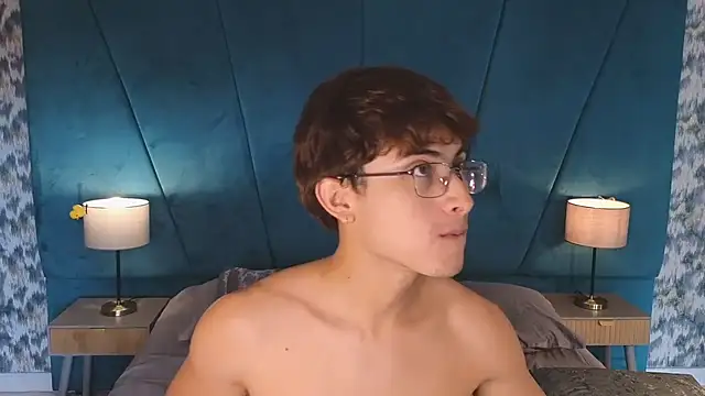 Aaron_Eze – webcam-show