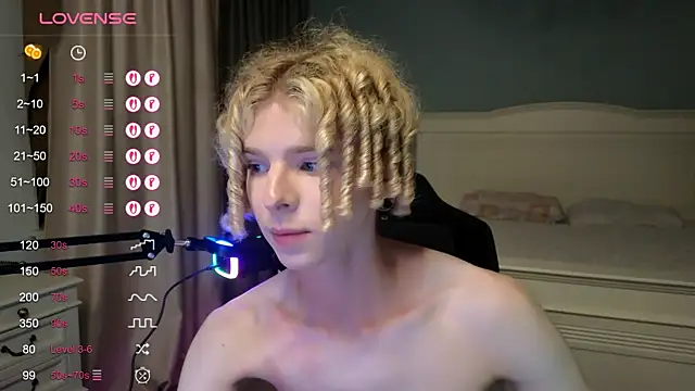 Kudi_Minnt Pertunjukan Webcam