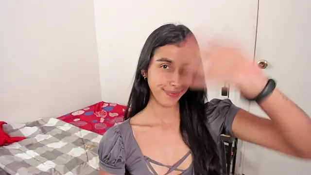 Mazikeen__18 Adlı Modelin Canlı XXX Sohbeti