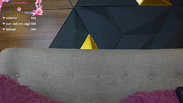 ly_lulu's Live XXX Chat