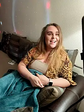 Živý XXX chat Juicy_PeachLux