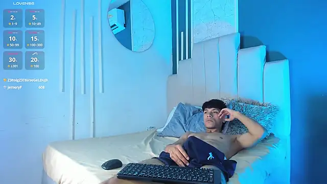 XXX chat uživo modela Im_Kael_