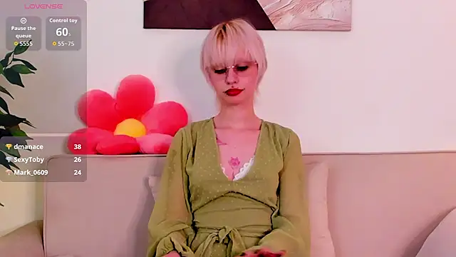 XXX chat uživo modela LauraDiazz