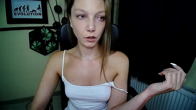 EmillyPlay Live XXX-chat