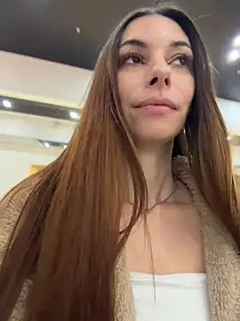 XXX chat uživo modela CrystalClean