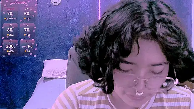 XXX chat uživo modela NinaYellow