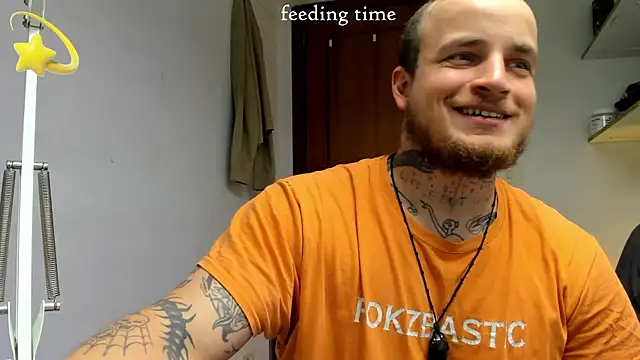 layneinchains Chat XXX in diretta