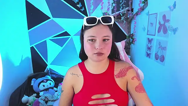 XXX chat uživo modela little_emma0