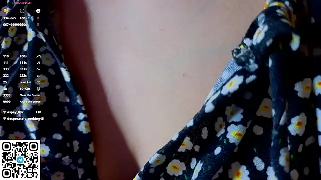 NerixalVire's Live XXX Chat