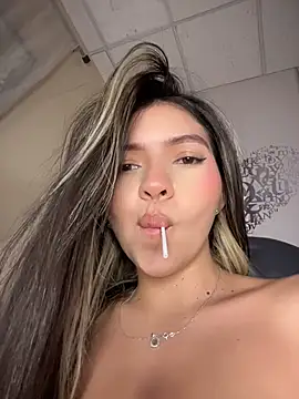 XXX chat uživo modela LolliePopsXXX