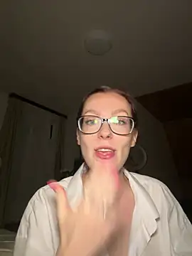 RussianGirls_ Chat XXX live