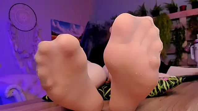 XXX chat uživo modela footfetish_baby