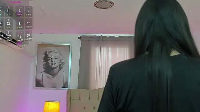 XXX chat uživo modela Beautyari_