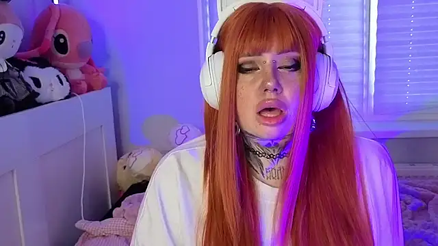 XXX chat uživo modela Chiibis