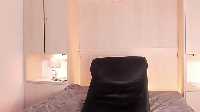 XXX chat uživo modela Stefannyevans_