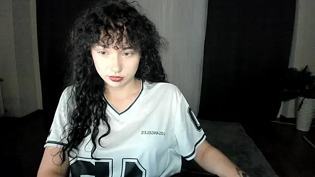 XXX chat uživo modela elisskriter