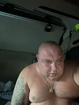 Yevhen3000 – Naživo XXX chat