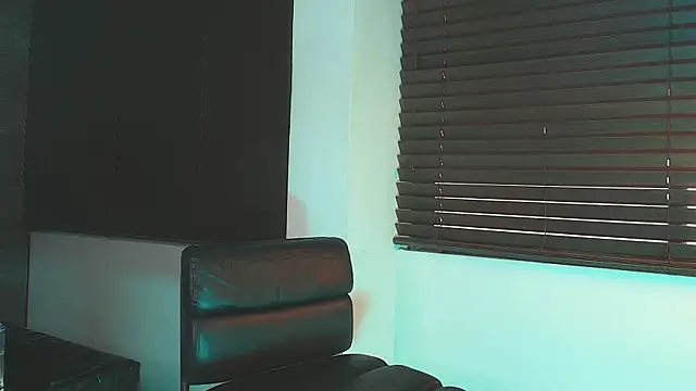 Chat XXX ao vivo de Tyler_Mcrey