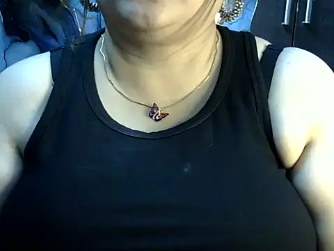XXX chat uživo modela Soniya_Sha