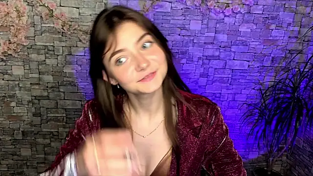 XXX chat uživo modela may_rollins