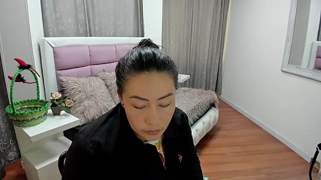gaby_trent Adlı Modelin Canlı XXX Sohbeti