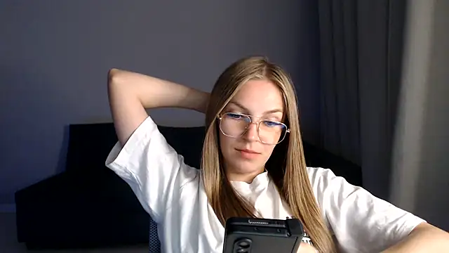 HitGyrl Live XXX-chat