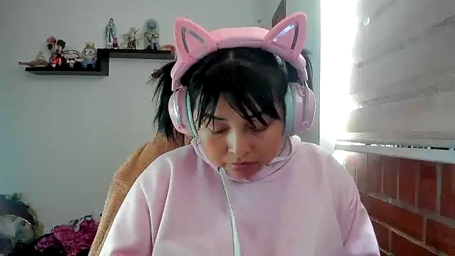 Shaddycute_ 라이브 XXX 채팅