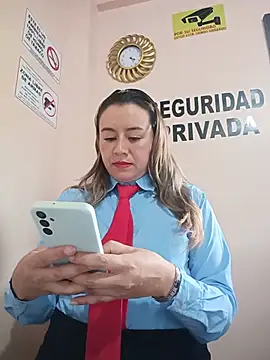 Hannah-colx's Live XXX Chat
