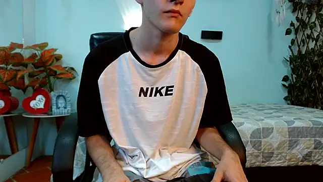 trevor_mob Chat XXX live