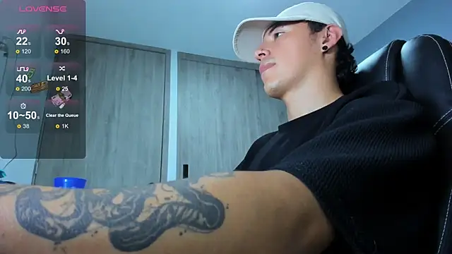 LOBO_ALPHA Chat XXX live