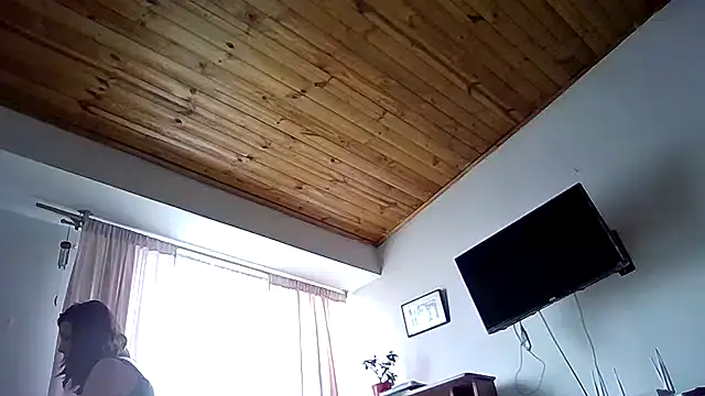 princessbella93 现场XXX聊天