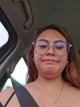 Mari-98 Live XXX Chat