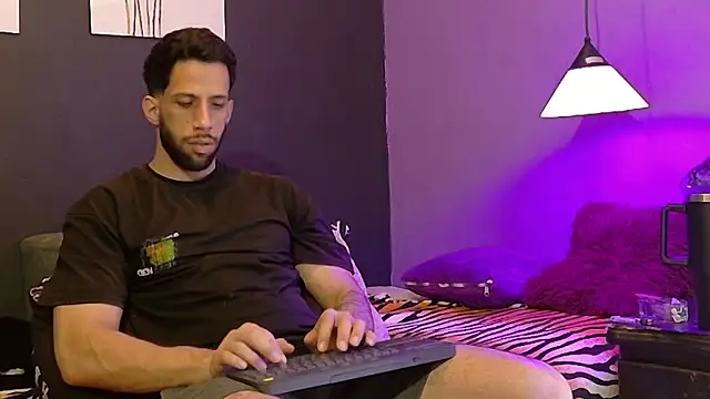 Karim_mansur Live XXX-Chat