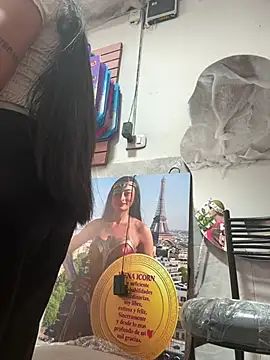 IsabellaMariet Adlı Modelin Canlı XXX Sohbeti