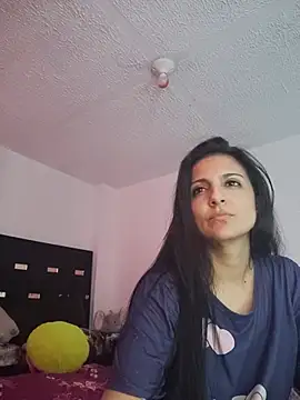 BasmaHernandez Chat XXX in diretta