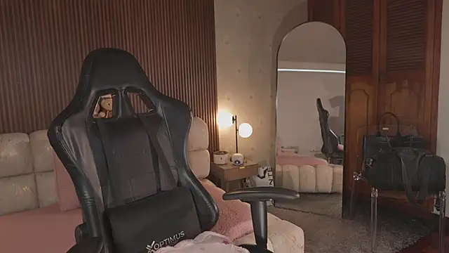 KateOwens' Live XXX Chat