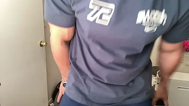 Chat +18 de brettmycles28 ao vivo