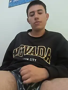 Thiagoo_Vegan Live XXX chat