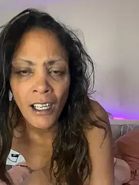 Cherry-Muse – Live XXX-chat