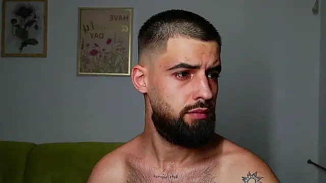 HairyRobxxx's Live XXX Chat