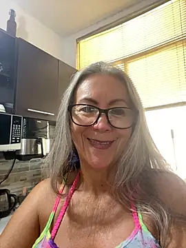 EvaRobinson 现场XXX聊天