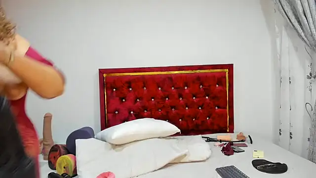 Živý XXX chat charlloteevans_X